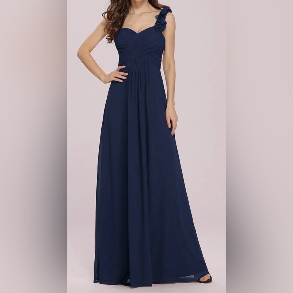 Sweet Pleated Bodice One Shoulder Chiffon Bridesmaid Dress